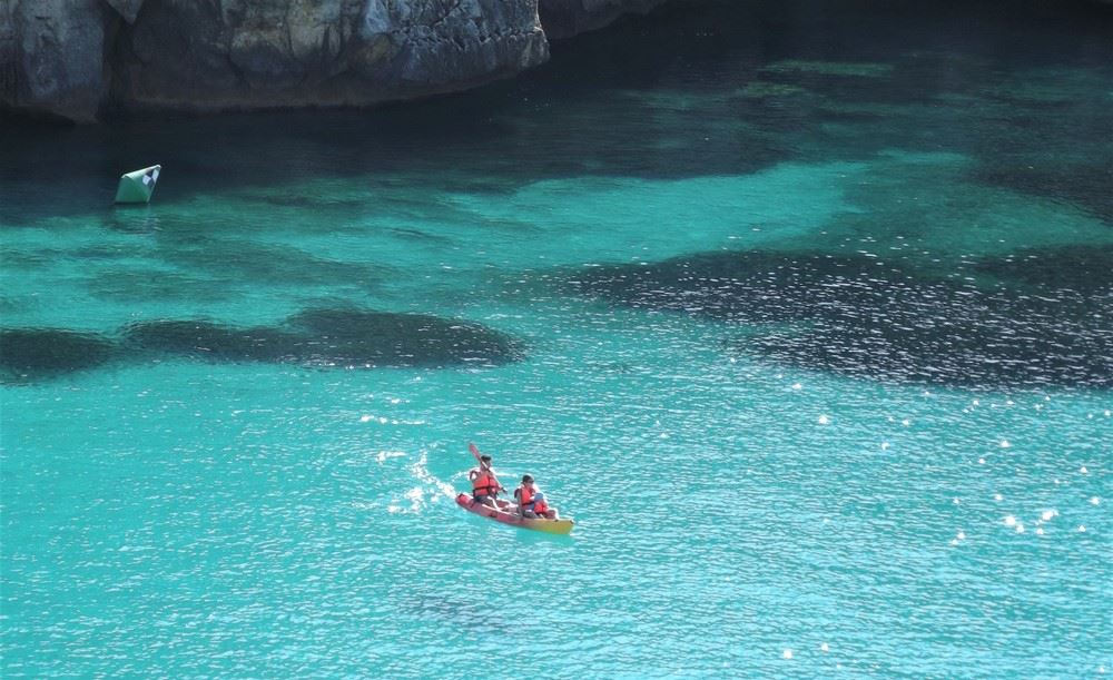 Kayak rental in Menorca