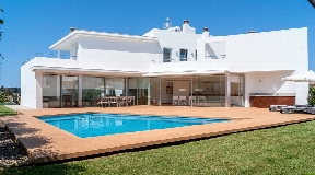 Exellent designer villa for sale in Menorca - Cala Blanca