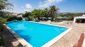 Stunning front line villa for sale in Menorca with sea view