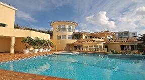 Spacious south facing villa with panoramic view over the Mahon port
