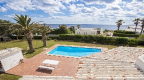 Attractive second line villa in the magnificent area of Cap D’en Font