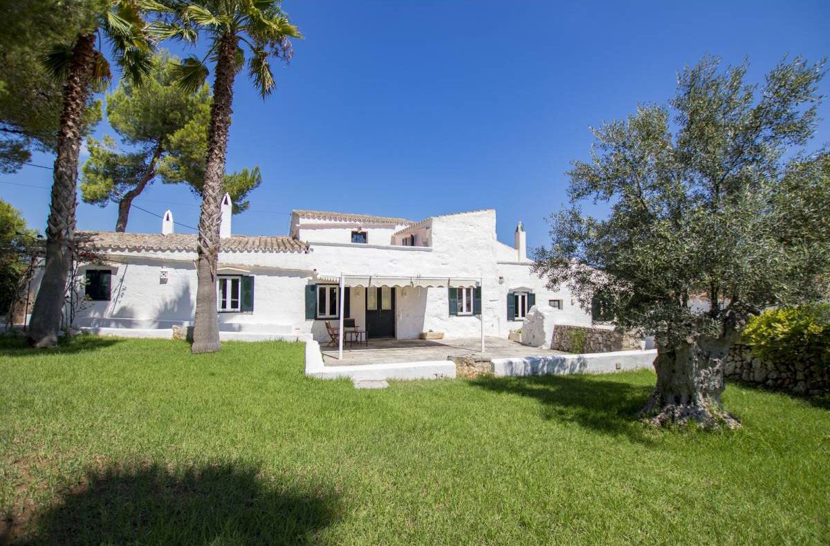 Exclusive menorcan style farmhouse near Sant Lluis