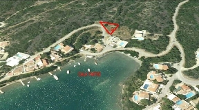 Building land in the region of San Antonio at the port of Mahon