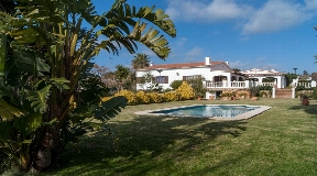 Excellent villa for sale with pool in La Argentina