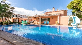 Amazing villa and with apartment in Horizonte
