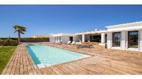 Natural villa with presentable sea views of Binidali, Mahon, Menorca for sale