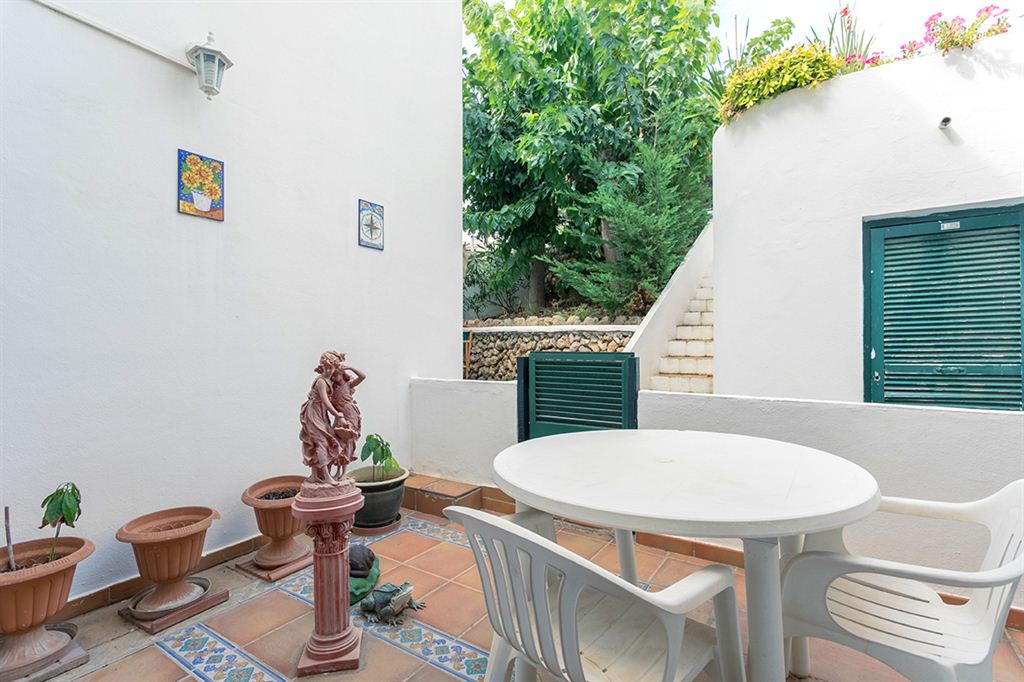 Wonderful duplex with magnificent sea views in Coves Noves for sale